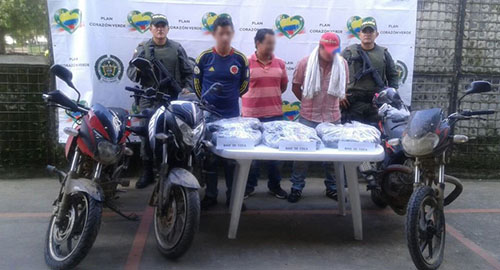 100415-incautacion-coca-sucre