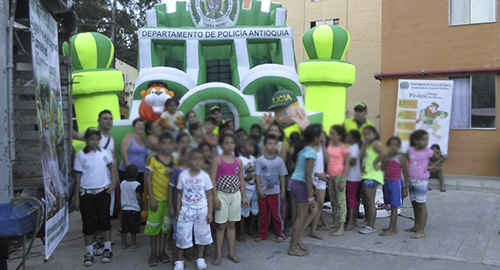 270515-actividad-comunitaria-antioquia