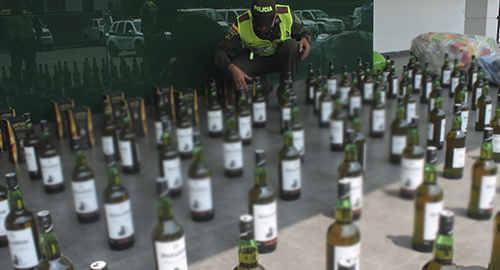 260315-incautacion-licor-de-contabando-