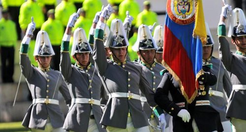 020815-incorporacion-policia-oficiales-profesionales-pais