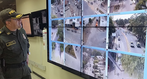 POLICIA-camaras de seguridad-monteria