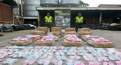 041114-incautacion-mercamcia-contrabando-bucaramanga