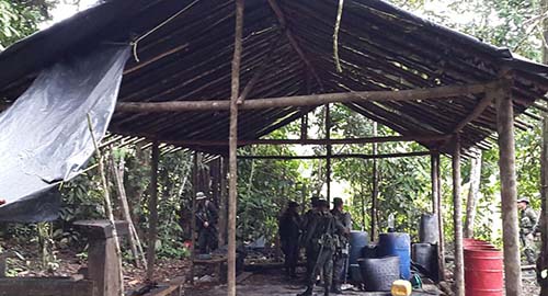 100915-choco-destrucion-laboratorio