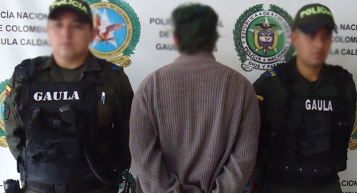 100616-captura-hombre-extorsion-facebook-Gaula